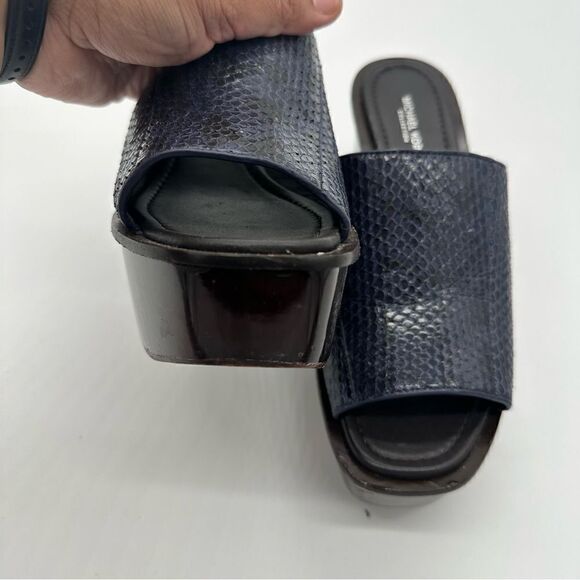 Michael Kors Collection $475 Jane Blue Leather Platform Wedge Shoes - Picture 13 of 14